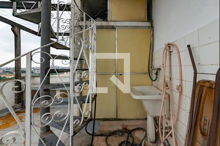 Apartamento à venda com 220m², 4 quartos e sem vaga Apartamento à venda com 220m², 4 quartos e sem vagaÁrea de Serviço 2