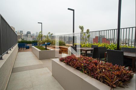 Apartamento à venda com 27m², 1 quarto e 1 vagaÁrea comum - Churrasqueira