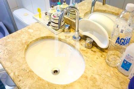 Apartamento à venda com 123m², 3 quartos e 3 vagasBanheiro da Suíte 1