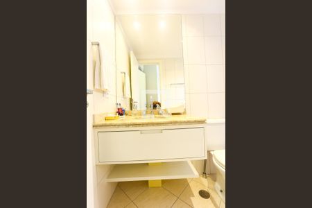 Apartamento à venda com 123m², 3 quartos e 3 vagasBanheiro da Suíte 3