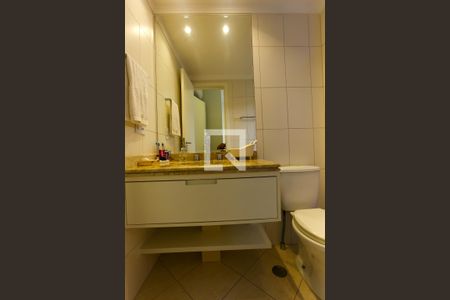 Apartamento à venda com 123m², 3 quartos e 3 vagasBanheiro da Suíte 3