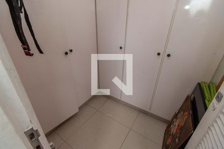 Apartamento à venda com 104m², 3 quartos e 1 vagaÁrea de Serviço