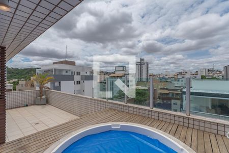 Apartamento à venda com 240m², 4 quartos e 3 vagasCobertura