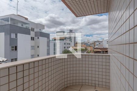 Apartamento à venda com 240m², 4 quartos e 3 vagasSuíte 1 - Varanda
