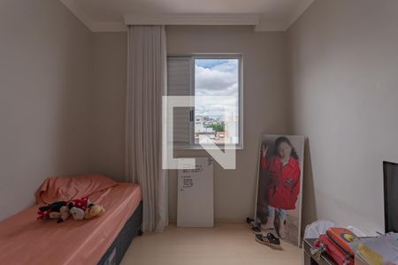 Apartamento à venda com 240m², 4 quartos e 3 vagasQuarto 2