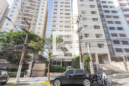 Apartamento para alugar com 108m², 3 quartos e 1 vagaFachada