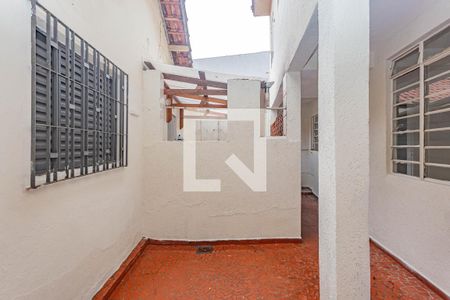 Casa para alugar com 63m², 2 quartos e 1 vagaQuintal