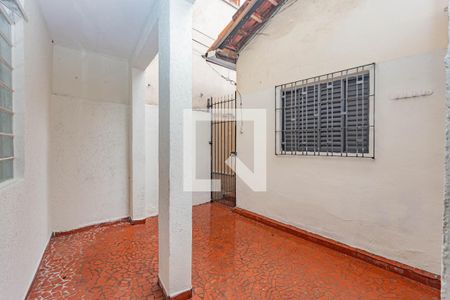 Casa para alugar com 63m², 2 quartos e 1 vagaQuintal
