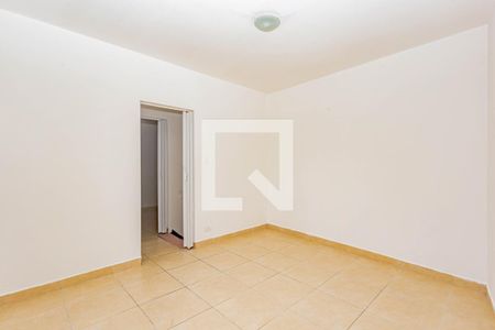 Quarto 1 de casa para alugar com 2 quartos, 63m² em Bosque da Saúde, São Paulo