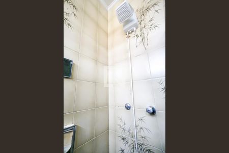 Casa à venda com 231m², 2 quartos e 2 vagasBanheiro social