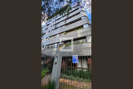 Apartamento à venda com 257m², 4 quartos e 2 vagasFachada