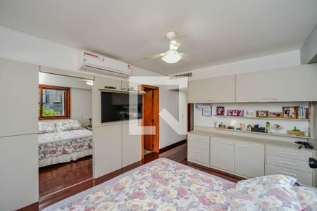 Apartamento à venda com 257m², 4 quartos e 2 vagasSuíte 1