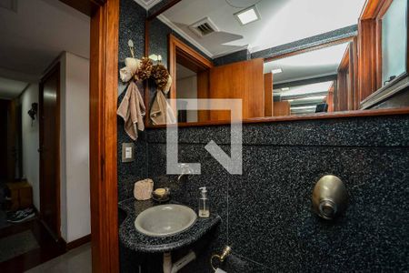 Apartamento à venda com 257m², 4 quartos e 2 vagasLavabo