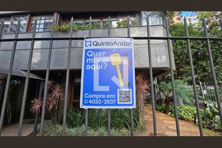 Apartamento à venda com 257m², 4 quartos e 2 vagasPlaquinha