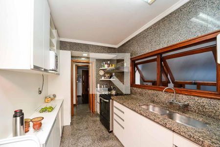 Apartamento à venda com 257m², 4 quartos e 2 vagasCozinha