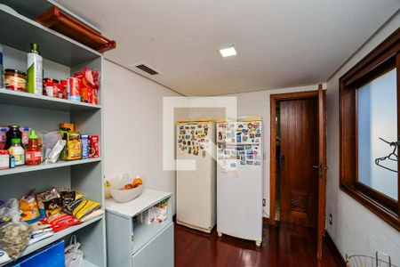 Apartamento à venda com 257m², 4 quartos e 2 vagasSuíte 2