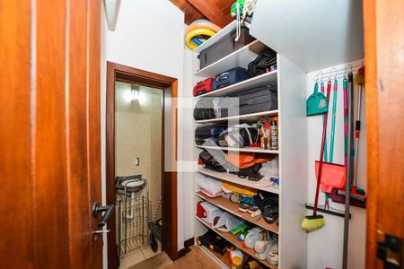 Apartamento à venda com 257m², 4 quartos e 2 vagasQuarto de Serviço