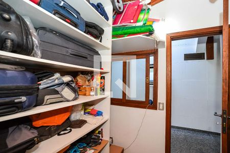 Apartamento à venda com 257m², 4 quartos e 2 vagasQuarto de Serviço