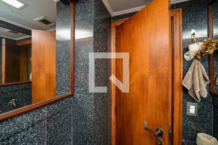 Apartamento à venda com 257m², 4 quartos e 2 vagasLavabo