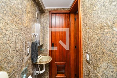 Apartamento à venda com 257m², 4 quartos e 2 vagasBanheiro da Suíte 2