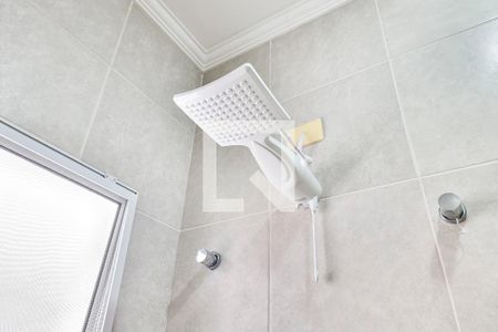 Casa de condomínio para alugar com 255m², 3 quartos e 4 vagas Casa de condomínio para alugar com 255m², 3 quartos e 4 vagasBanheiro da Suíte 1