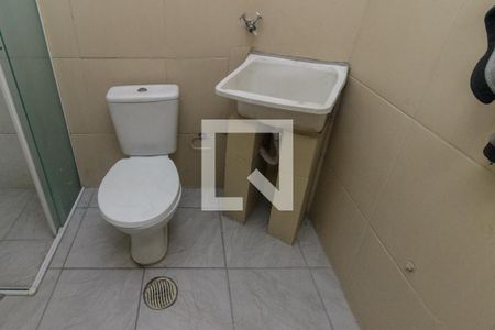 Banheiro de apartamento para alugar com 1 quarto, 35m² em República, São Paulo