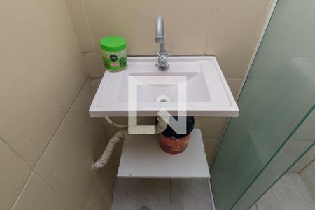 Banheiro de apartamento para alugar com 1 quarto, 35m² em República, São Paulo