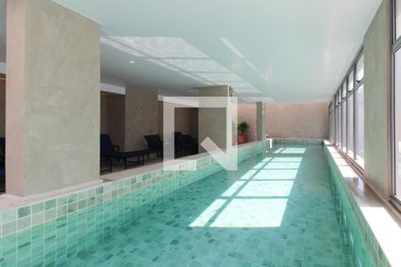 Studio à venda com 26m², 1 quarto e sem vagaÁrea comum - Piscina