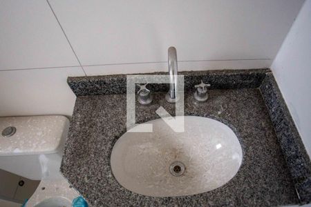 Apartamento à venda com 55m², 2 quartos e 1 vagaBanheiro Social