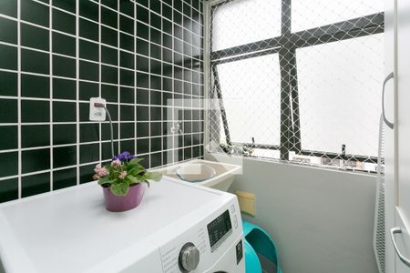 Apartamento à venda com 52m², 2 quartos e 1 vaga Apartamento à venda com 52m², 2 quartos e 1 vagaLavanderia