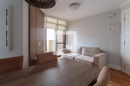 Sala de apartamento para alugar com 1 quarto, 80m² em Moema, São Paulo