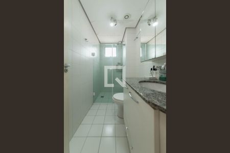 Apartamento à venda com 67m², 2 quartos e 1 vaga Apartamento à venda com 67m², 2 quartos e 1 vagaBanheiro Social