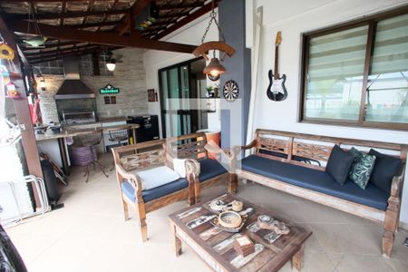 Apartamento à venda com 173m², 3 quartos e 2 vagas Apartamento à venda com 173m², 3 quartos e 2 vagasTerraço