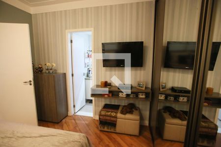 Apartamento à venda com 173m², 3 quartos e 2 vagas Apartamento à venda com 173m², 3 quartos e 2 vagasQuarto Suíte 2