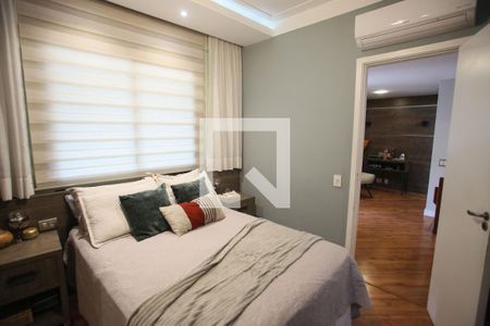 Apartamento à venda com 173m², 3 quartos e 2 vagas Apartamento à venda com 173m², 3 quartos e 2 vagasQuarto Suíte 2