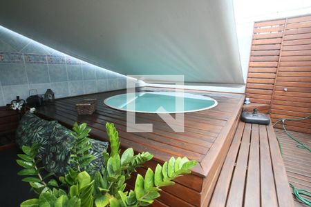 Apartamento à venda com 173m², 3 quartos e 2 vagas Apartamento à venda com 173m², 3 quartos e 2 vagasPiscina do Terraço