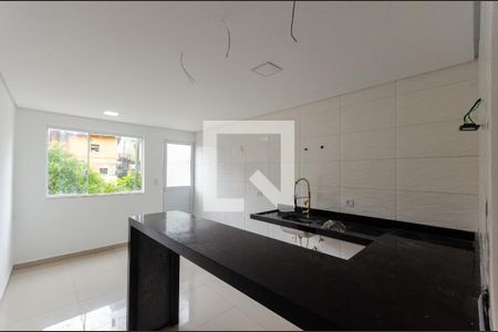 Casa à venda com 127m², 2 quartos e 4 vagas Casa à venda com 127m², 2 quartos e 4 vagasCozinha