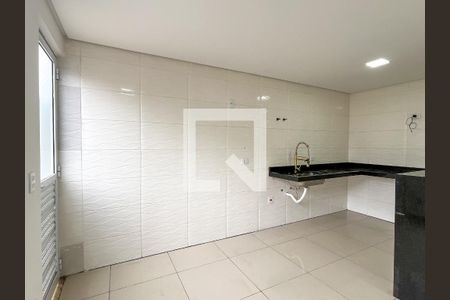 Casa à venda com 127m², 2 quartos e 3 vagas Casa à venda com 127m², 2 quartos e 3 vagasCozinha