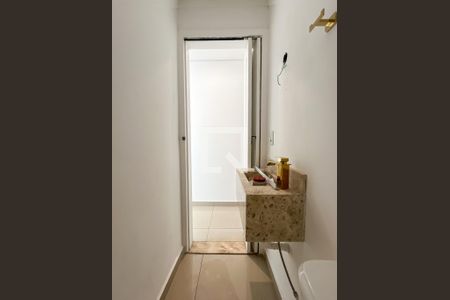 Casa à venda com 127m², 2 quartos e 3 vagas Casa à venda com 127m², 2 quartos e 3 vagasLavabo