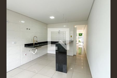 Casa à venda com 127m², 2 quartos e 3 vagas Casa à venda com 127m², 2 quartos e 3 vagasCozinha