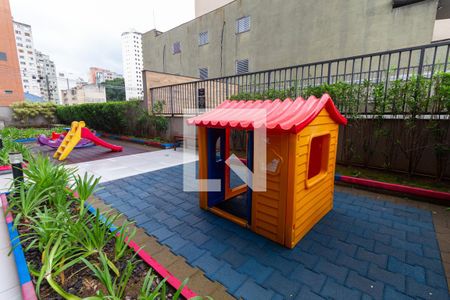 Apartamento à venda com 70m², 2 quartos e 1 vaga Apartamento à venda com 70m², 2 quartos e 1 vagaÁrea comum - Playground