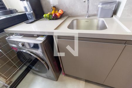 Apartamento à venda com 70m², 2 quartos e 1 vaga Apartamento à venda com 70m², 2 quartos e 1 vagaÁrea de Serviço