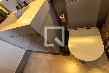 Apartamento à venda com 70m², 2 quartos e 1 vaga Apartamento à venda com 70m², 2 quartos e 1 vagaBanheiro da Suíte