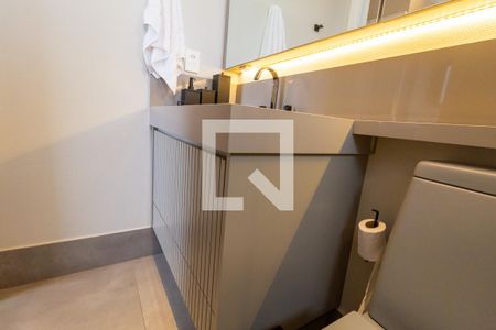 Apartamento à venda com 70m², 2 quartos e 1 vaga Apartamento à venda com 70m², 2 quartos e 1 vagaBanheiro da Suíte