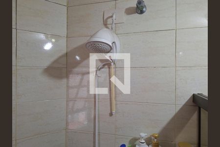 Casa à venda com 166m², 3 quartos e 2 vagasBanheiro Quarto 1