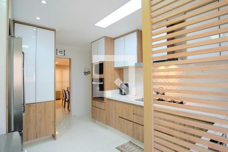 Apartamento à venda com 127m², 3 quartos e 3 vagasCozinha e Área de Serviço