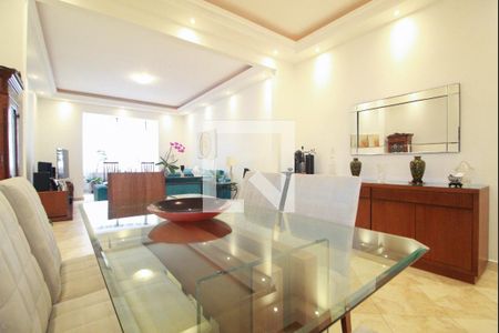 Apartamento à venda com 140m², 3 quartos e 1 vaga Apartamento à venda com 140m², 3 quartos e 1 vagaSala de jantar