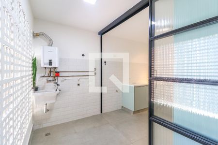 Apartamento à venda com 110m², 3 quartos e 1 vagaÁrea de Serviço