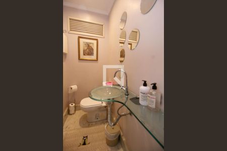 Apartamento para alugar com 190m², 3 quartos e 3 vagasLavabo