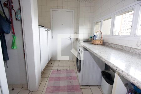 Apartamento para alugar com 190m², 3 quartos e 3 vagasÁrea de Serviço